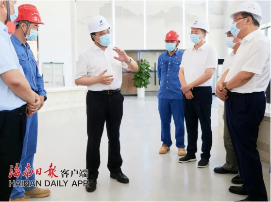 歡迎海南省省委常委，省委副書記，省長馮飛蒞臨馳大幕墻公司承接的洋浦華能幕墻項目視察